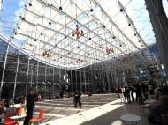Courtyard of California Academy of Sciences