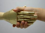 A robotic hand with E-Skin