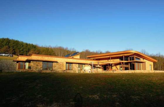 earthship-farmstead-virginia-2