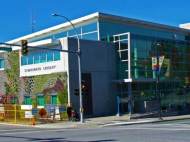 project-semiahmoo-library-outdoor-green-wall-1