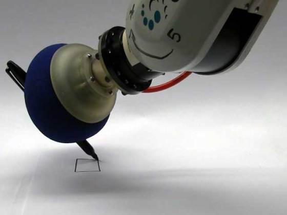 coffee-robot-hand-gripper-2